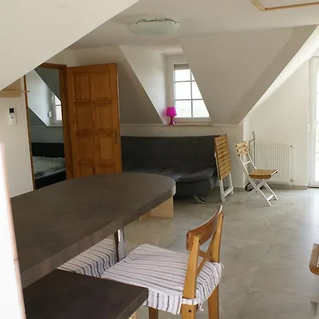 Sargarigo Apartman Haz Villa