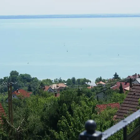 Villa Sargarigo Apartman Haz *